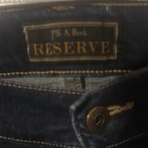 Jos A Banks Reserve Relaxed Blue Jeans. EA052 - Picture 3 of 7